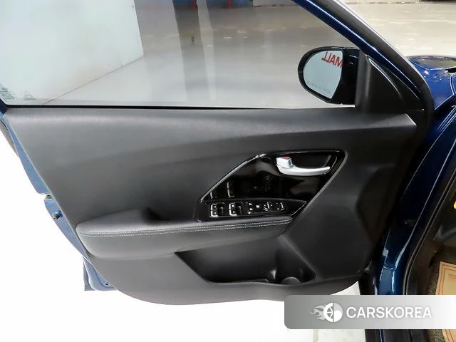 Kia Niro 2018 Синий из Кореи, фото 4