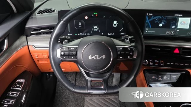 Kia The New K5 3rd generation 2023 Белый из Кореи, фото 4