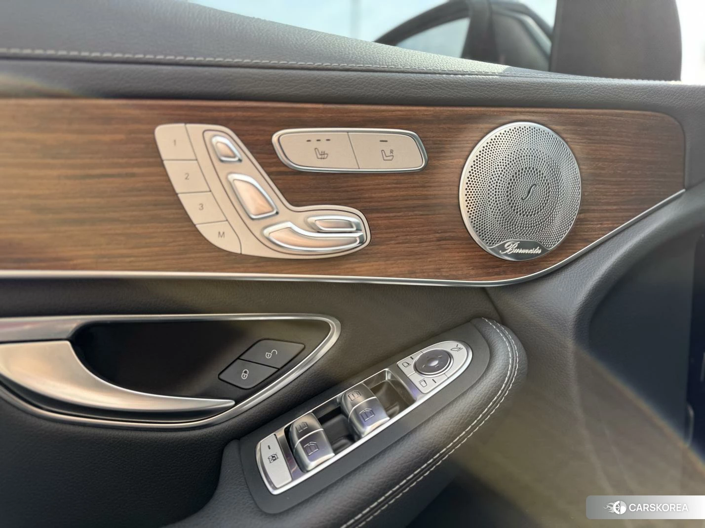 Mercedes-Benz GLC 2020 Черный из Китая, фото 4