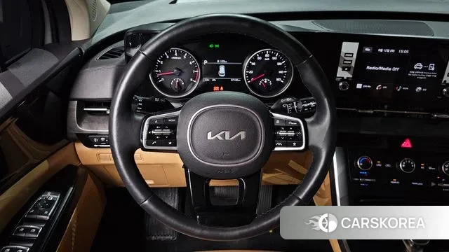 Kia Carnival 4th generation 2023 Серебристо-серый из Кореи, фото 4
