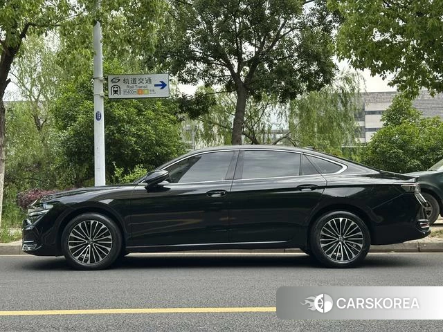 Volkswagen Magotan 2024 Черный из Китая, фото 4
