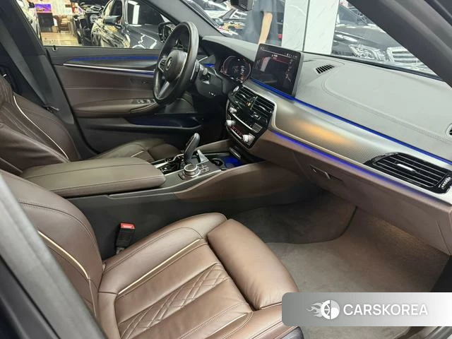 BMW 5 series (imported) 2022 Черный из Китая, фото 4