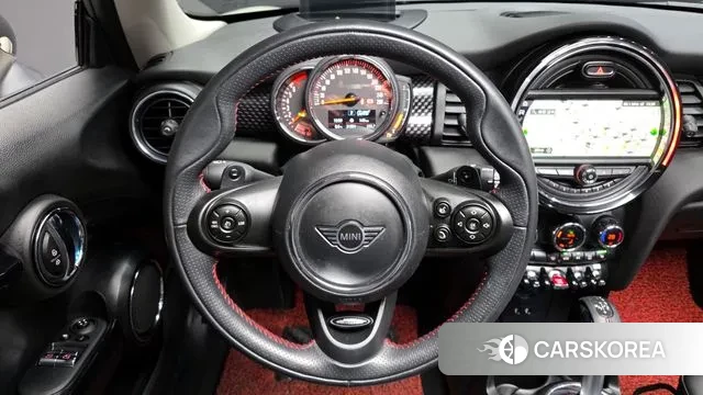 Mini Cooper S 2019 Жемчужный цвет из Кореи, фото 4