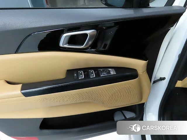 Kia Carnival 4th generation id 3982129 из Кореи 4