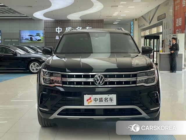 Volkswagen Tourang 2024 Черный из Китая, фото 4