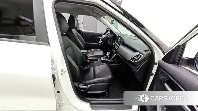 Kia Seltos 2021 Белый из Кореи, фото 4