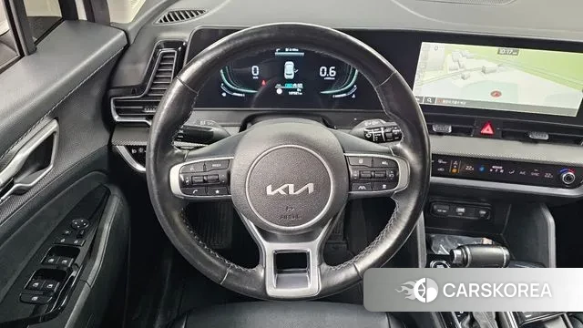 Kia Sportage 5th Generation 2022 Белый из Кореи, фото 4