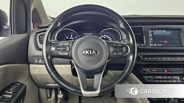 Kia All New Carnival 2018 Серый из Кореи, фото 4