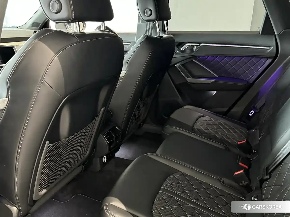Audi Q3 2025 Silver/gray из Китая, фото 4
