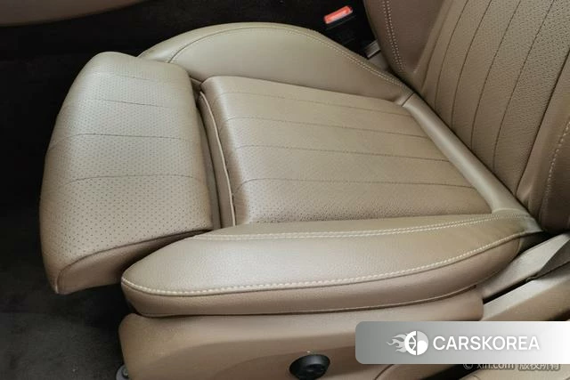Mercedes-Benz E-class 2023 Черный из Китая, фото 4