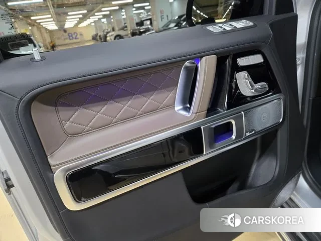 Mercedes-Benz G-Class W463b 2021 Серебряный из Кореи, фото 4