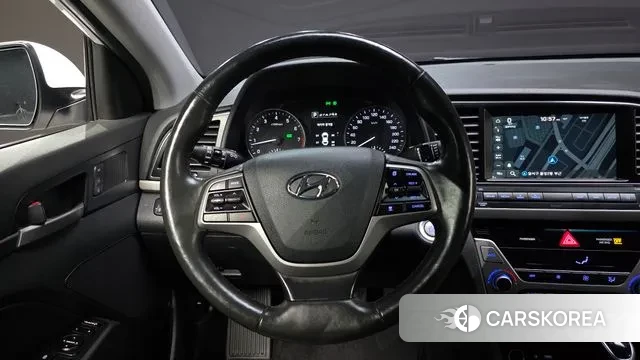 Hyundai Avante AD 2018 Белый из Кореи, фото 4