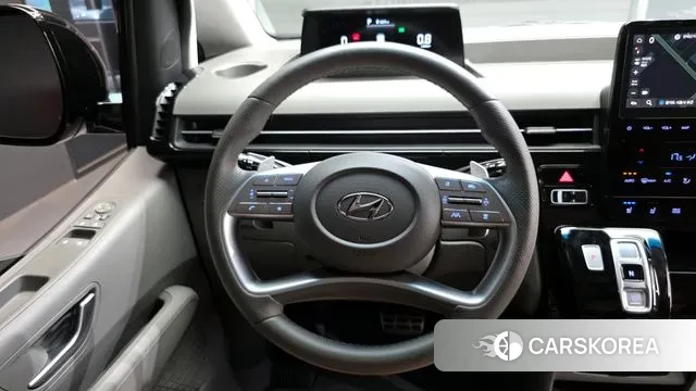 Hyundai Staria 2024 Белый из Кореи, фото 4