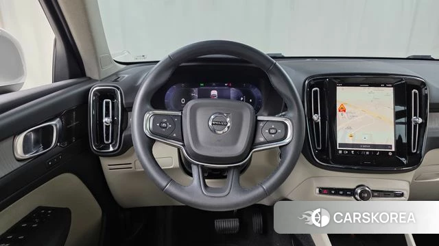 Volvo XC40 2022 Белый из Кореи, фото 4