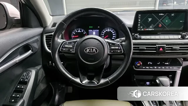 Kia Seltos 2021 Белый из Кореи, фото 4