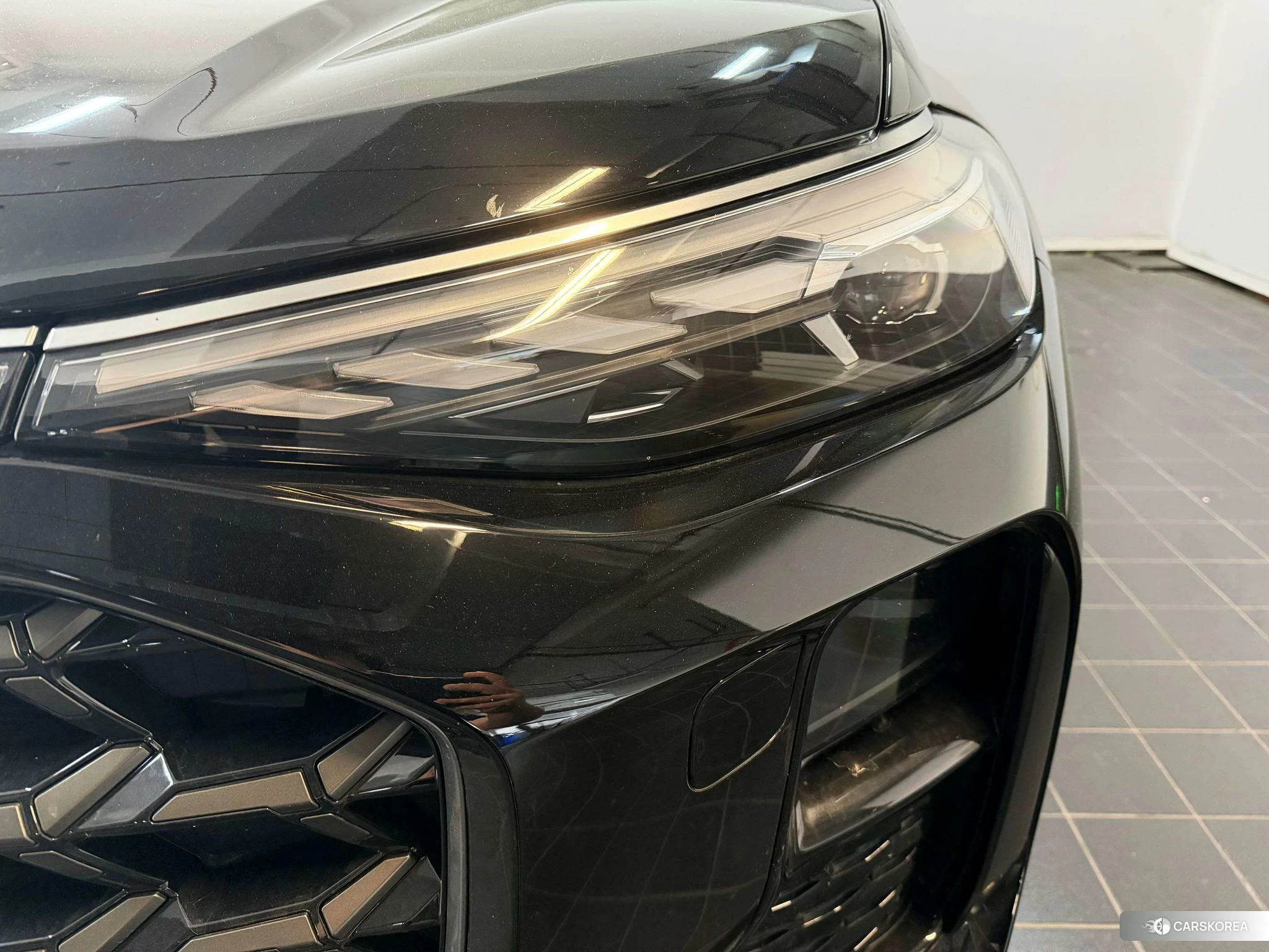 Audi Q6 2023 Черный из Китая, фото 4