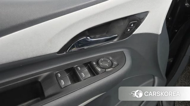 Chevrolet (GM Daewoo) Bolt EV 2020 Серый из Кореи, фото 4
