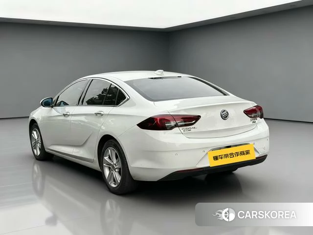 Buick Regal 2018 Белый из Китая, фото 4