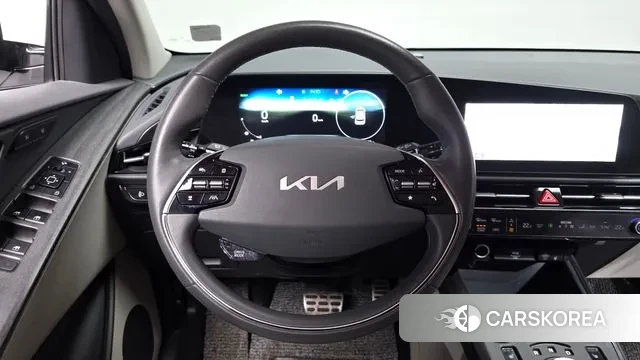 Kia Di Ol Nu Niro 2022 Белый из Кореи, фото 4