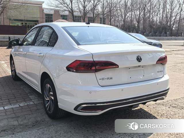 Volkswagen Bora 2026 Белый из Китая, фото 4