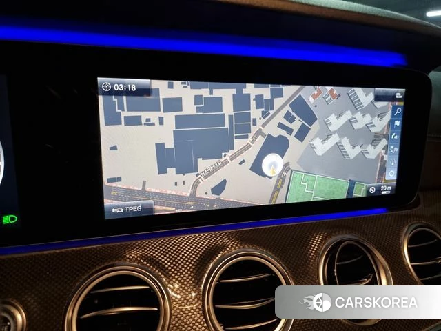 Mercedes-Benz E-Class W213 2018 Белый из Кореи, фото 4