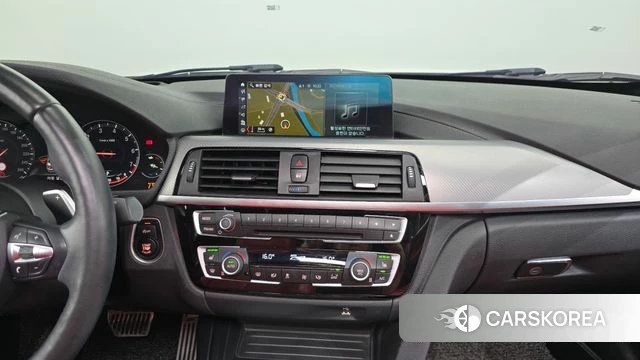 BMW 3 Series (F30) 2018 Белый из Кореи, фото 4