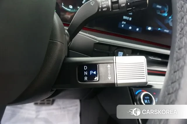 Hyundai Santa Fe (MX5) 2023 Белый из Кореи, фото 4