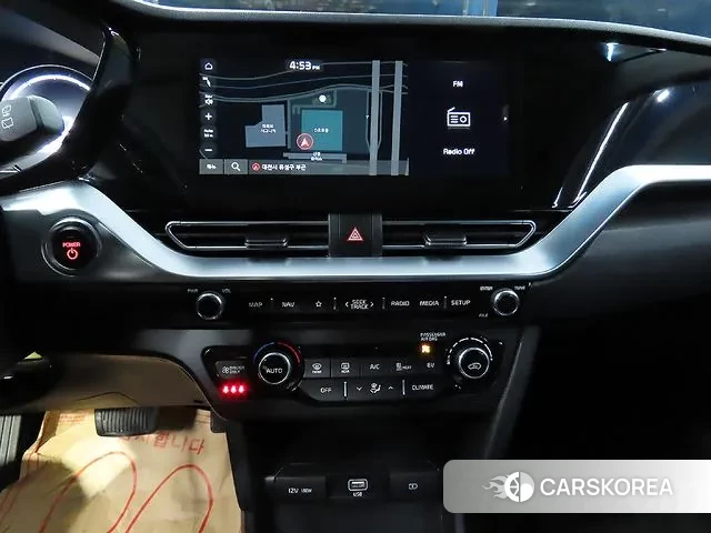 Kia Niro EV 2021 Серебряный из Кореи, фото 4