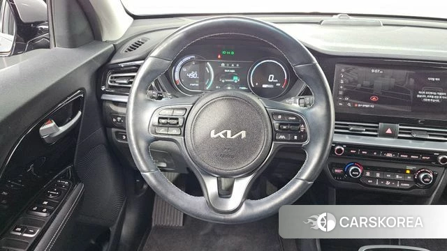 Kia Niro EV 2021 Серебряный из Кореи, фото 4
