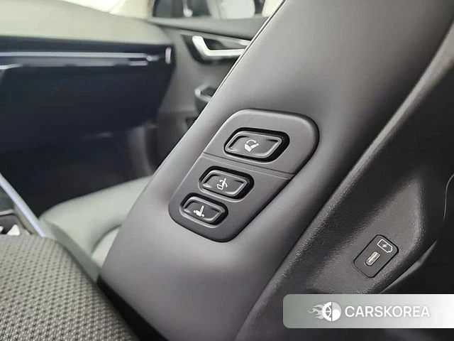 Kia EV6 2023 Белый из Кореи, фото 4