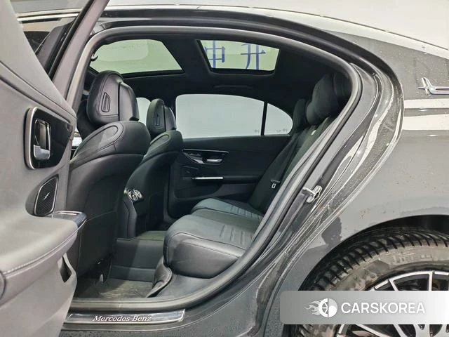 Mercedes-Benz Class C 2024 Темно-серый из Китая, фото 4