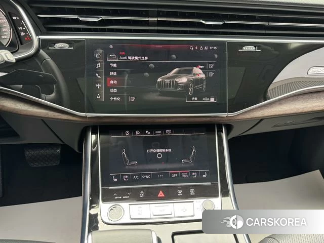 Audi Q7 2023 Черный из Китая, фото 4