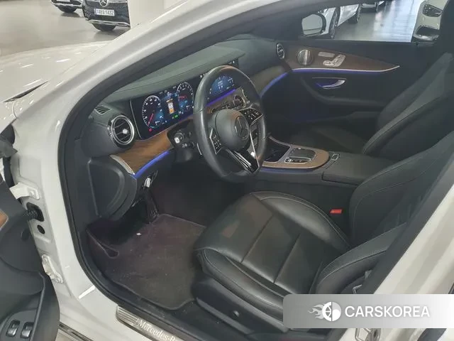 Mercedes-Benz E-Class W213 2021 Белый из Кореи, фото 4