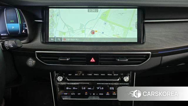 Kia K7 Premier Hybrid 2021 Белый из Кореи, фото 4