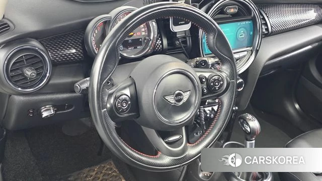 Mini Cooper S 2018 Жемчужный цвет из Кореи, фото 4