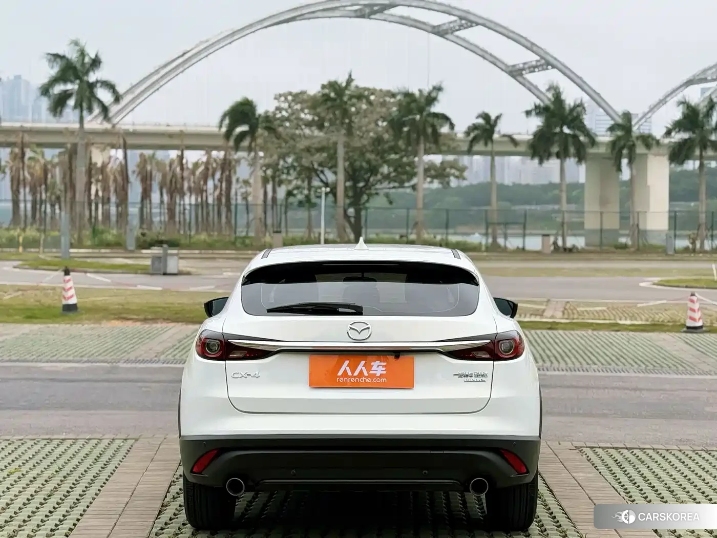 Mazda CX-4 2022 Белый из Китая, фото 4