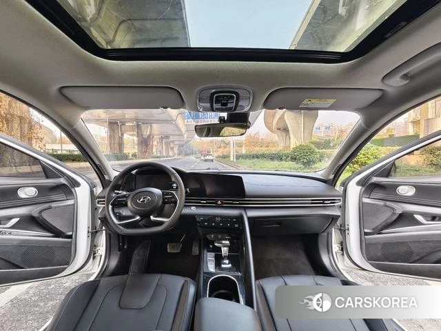 Hyundai Elantra 2022 Белый из Китая, фото 4