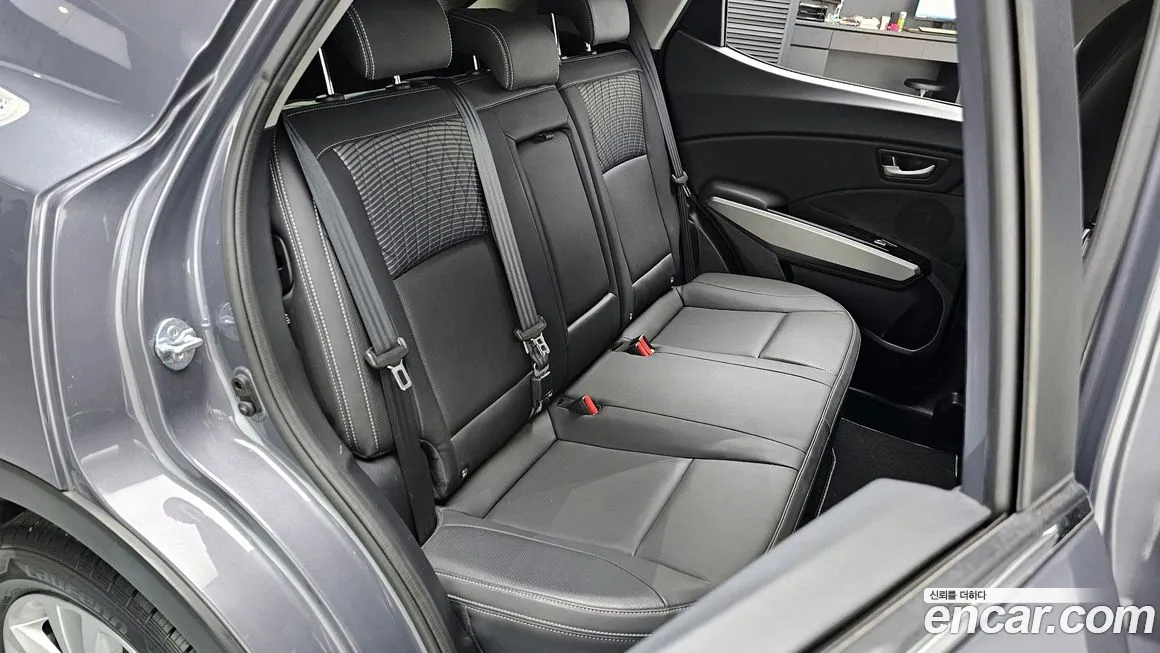 Ssangyong Tivoli Armor 2018 Серый из Кореи, фото 4