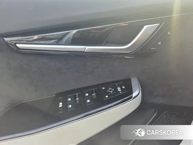 Kia EV6 2023 Белый из Кореи, фото 4