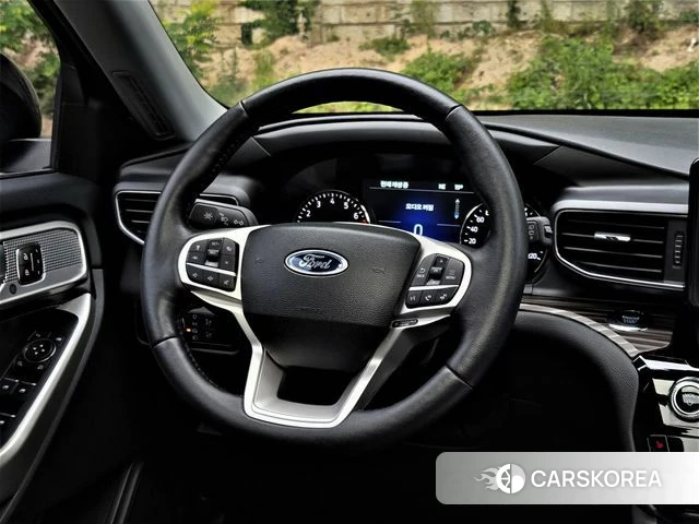 Ford Explorer 6th Generation 2023 Серый из Кореи, фото 4