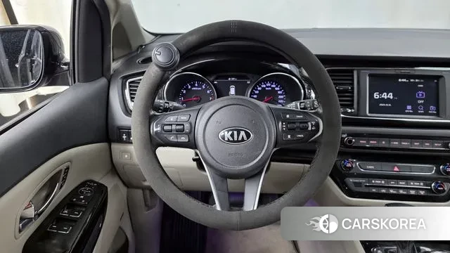 Kia The New Carnival 2018 Серый из Кореи, фото 4