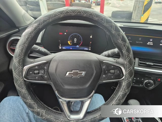 Chevrolet (GM Daewoo) Trax Crossover 2024 Черный из Кореи, фото 4