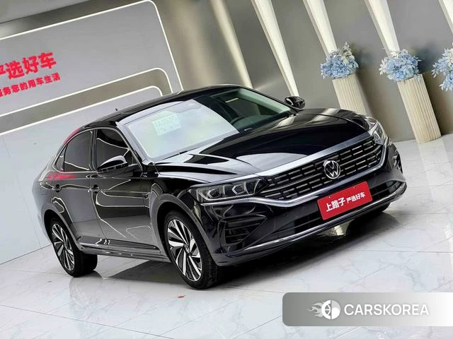 Volkswagen Passat 2022 Черный из Китая, фото 4