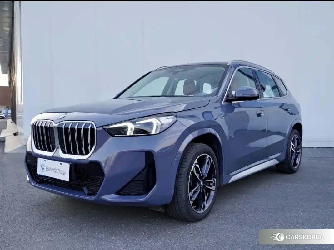 BMW X1 2023 Silver/gray из Китая, фото 4