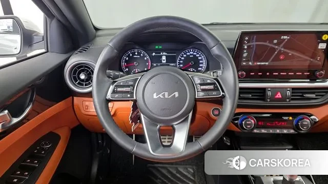 Kia The New K3 2nd generation 2024 Белый из Кореи, фото 4