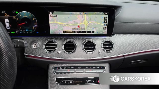 Mercedes-Benz E-Class W213 2022 Черный из Кореи, фото 4