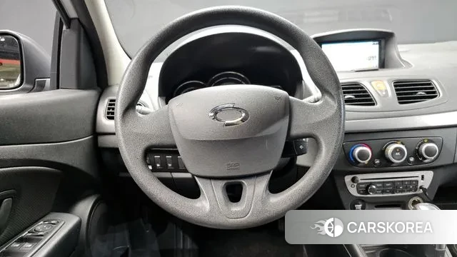 Renault Korea (Samsung) SM3 Neo 2018 Серебристо-серый из Кореи, фото 4