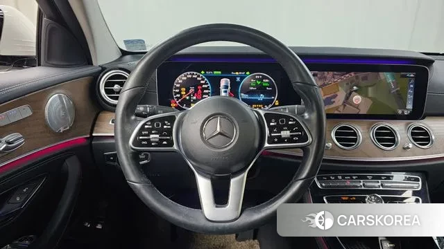Mercedes-Benz E-Class W213 2020 Белый из Кореи, фото 4