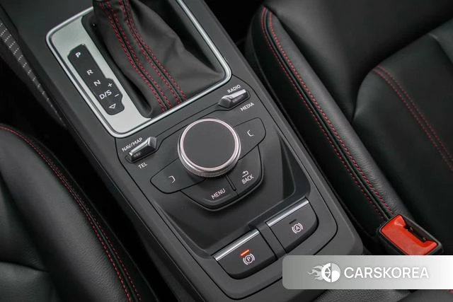 Audi Q2L 2023 Белый из Китая, фото 4