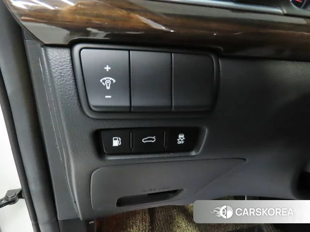 Kia Come New K7 2018 Белый из Кореи, фото 4